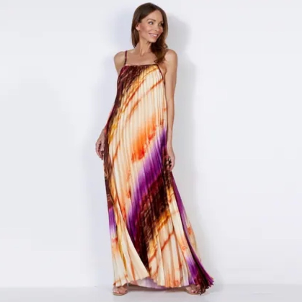 GABBY ISABELLA Colorful Pleated Maxi Dress